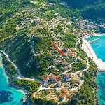 Odysseas Art Poros (Kefalonia)