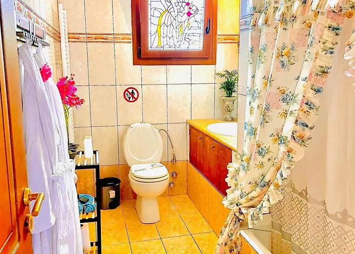 Odysseas Art Βίλα Πόρος