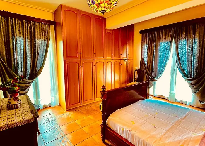 Βίλα Odysseas Art Πόρος